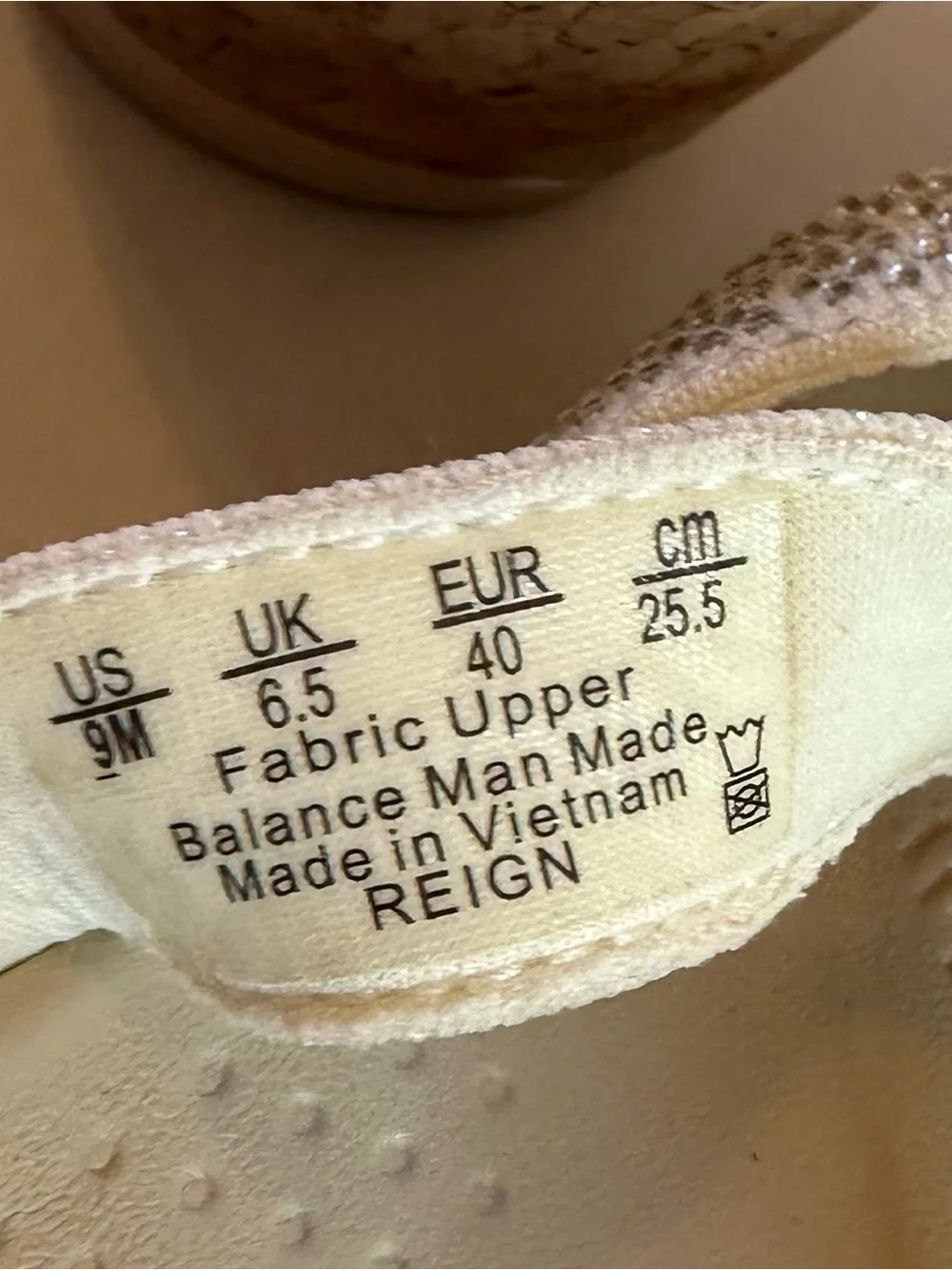 BZEES REIGN WEDGE SANDALS